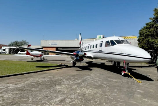 De acordo com as autoridades policiais, a aeronave foi localizada no pátio do Campo de Marte, na zona norte de São Paulo