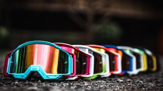 Linha de óculos para motociclismo Gaia