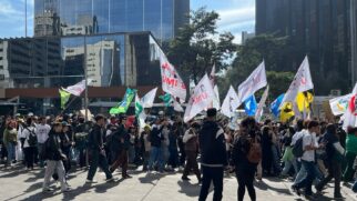 Mobilização na avenida Paulista quer a revogação do Novo Ensino Médio e mais investimento para a educação