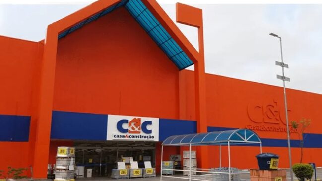 Várias unidades da loja serão fechadas
