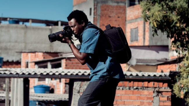 Protagonista continua trabalhando como fotógrafo