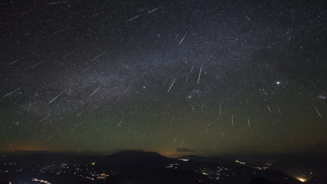 Meteoros também atingirão Marte, o planeta vermelho