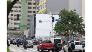 Zonas norte e leste apresentam indicadores próximos, com 117 km e 115 km de lentidão