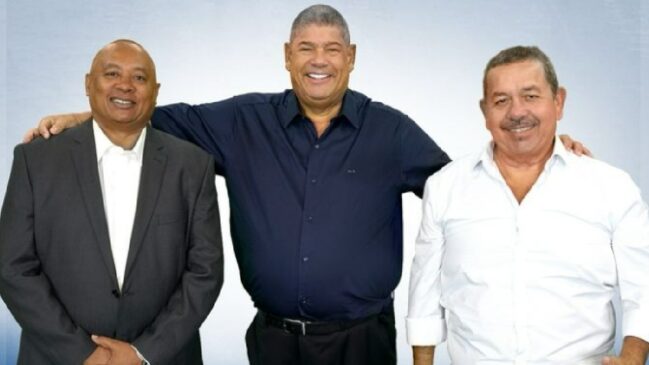Milton Leite publicou foto entre Silvinho e Silvão Leite