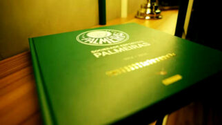 Livro foi nomeado "Sociedade Esportiva Palmeiras 110 Anos de Histórias e Conquistas"