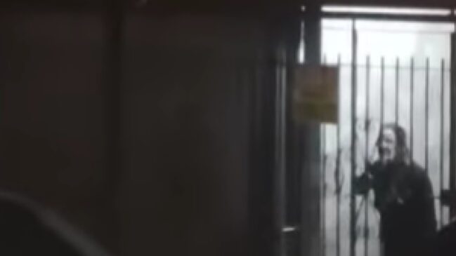 Mulher comete racismo contra advogada em SP