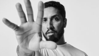 Rashid lança álbum intimista