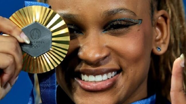 Rebeca Andrade conquistou uma medalha de ouro, duas de prata e uma de bronze nas Olimpíadas de Paris 2024