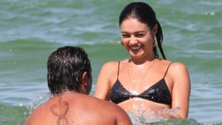 Sophie Charlotte e Xamã na praia da Barra da Tijuca