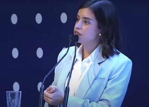 Tabata Amaral durante debate na Faap, nesta quarta