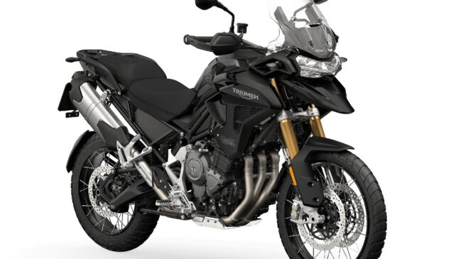 Conheça a elegante e robusta Triumph Tiger 1200 Black Edition