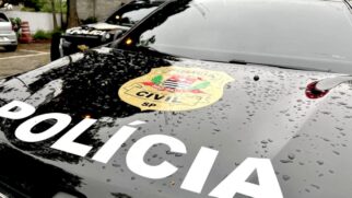 Além dos mandados de busca e de prisão, foram decretadas ordens judiciais de sequestro de bens