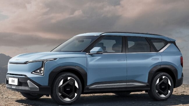 O SUV médio EV5, em versão única Land tem preço de lançamento de R$ 399.990