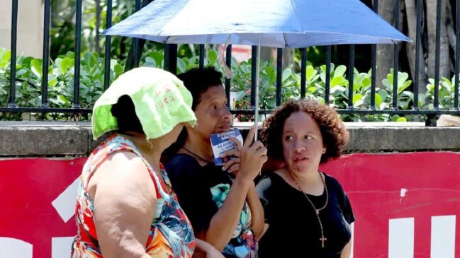Desde junho de 2023 as condições observadas de temperatura da superfície do mar mostram um padrão típico do fenômeno El Niño