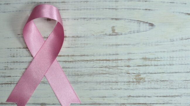 O mês de outubro é conhecido mundialmente pela campanha de prevenção e de diagnóstico precoce do câncer de mama
