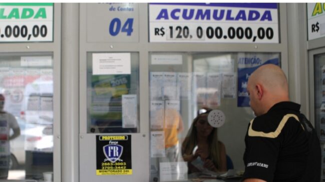 Caixa transmite os sorteios de todas as loterias, realizados no Espaço da Sorte, em São Paulo