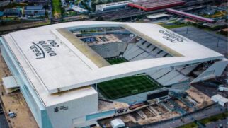 O jogo da NFL será na Neo Química Arena, casa do Sport Club Corinthians Paulista. Com esse evento marcado em Itaquera, o clube alvinegro receberá da NFL 750 mil dólares livres (R$ 3,6 milhões na cotação atual). Foto: Divulgação/Icon Sport