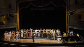 Para democratizar o acesso do público à arte, o concerto do sábado (21/9), no Theatro São Pedro, será também transmitido ao vivo gratuitamente pelo canal de YouTube da EMESP