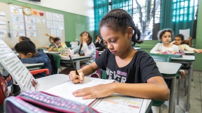 Instituição oferece ensino integral para mais de 300 alunos do primeiro ao quinto ano do ensino fundamental Fotos: Divulgação/Escola Estadual Deputado Pedro Costa