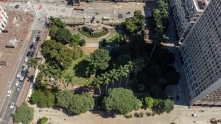 Vale do Anhangabaú recebe evento gratuito de carros antigos neste domingo (8/9)