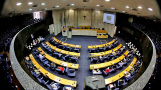 Parlamentares paulistanos vão receber R$ 1.859 de vale-alimentação a partir de fevereiro do próximo ano