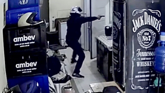 Entregador é assassinado dentro de adega no Grajaú, na zona sul de São Paulo