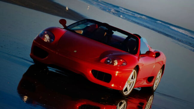 Entre os carros disponíveis para o passeio estão: Camaro SS, Porsh 718 boxter e Ferrari 360 Spider (foto)