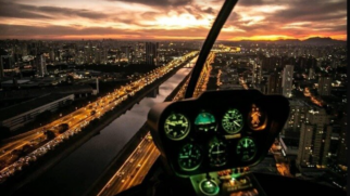 Há diferentes opções para voos de helicóptero na capital paulista