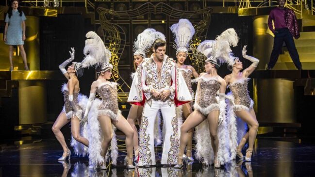Musical com Leandro Lima está em cartaz no Teatro Santander