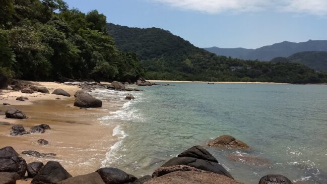 Praia do Mocó, em Ubatuba, no litoral norte de São Paulo
