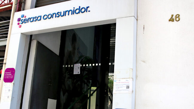 Para se candidatar às vagas do Serasa é necessário estar regularmente matriculado no ensino superior