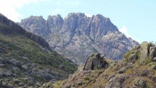 Pico das Agulhas Negras é uma das atrações turísticas da cidade