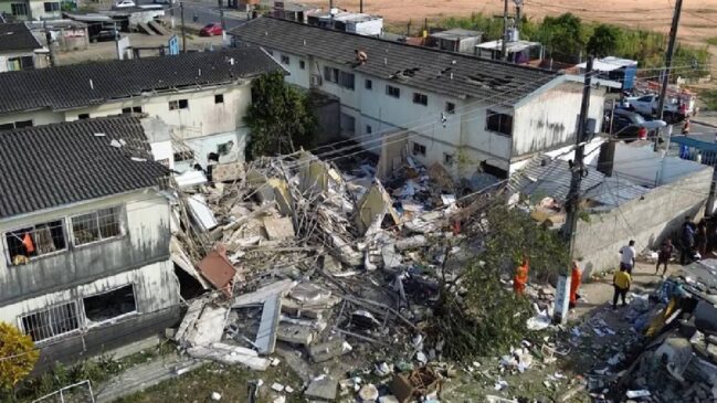 Suspeita é que tenha ocorrido uma explosão de gás