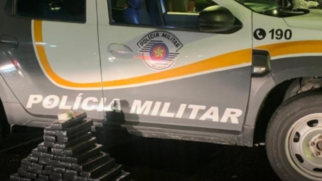 Entorpecentes encontrados em porta-malas durante operação em São Vicente