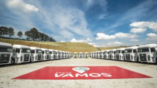 Vamos é uma empresa líder em locação e venda de caminhões, empilhadeiras e equipamentos