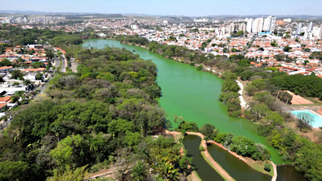 Considerado o 10º maior município brasileiro em Produto Interno Bruto (PIB), o lugar impulsiona o desenvolvimento do interior paulista e é conhecido como o "Vale do Silício brasileiro".
