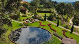 O Parque Amantikir é um dos principais pontos turísticos para conhecer em Campos do Jordão