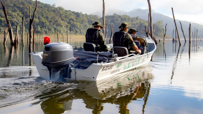 Multa para as infrações é de R$ 700, além do pescador ter o equipamento de pesca apreendido