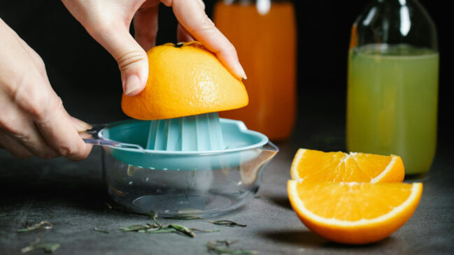 Suco rico em colágeno pode ser tomado no café da manhã