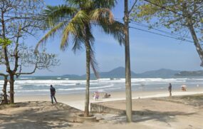Temperaturas variam entre 18 °C e 23 °C e o sol deve aparecer entre nuvens no litoral paulista