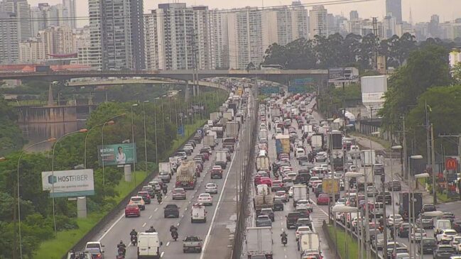 Entre os pontos de maior retenção estão as Marginais e a Radial Leste