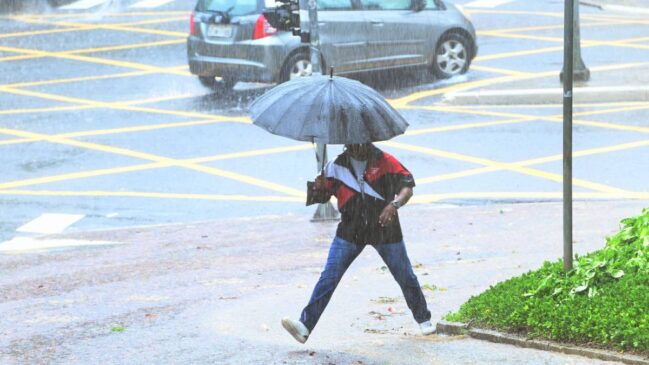 Chuva poderá ter maior intensidade entre o final da manhã e o período da tarde, perdendo intensidade durante a noite