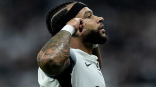 Corinthians enfrenta o Velo Clube, neste domingo, no Paulistão