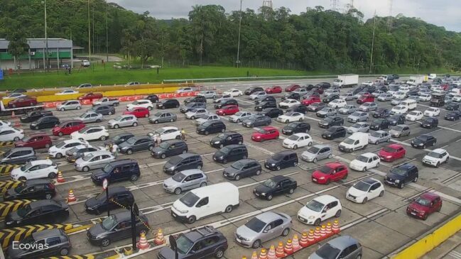 Congestionamento ultrapassa os cinco quilômetros