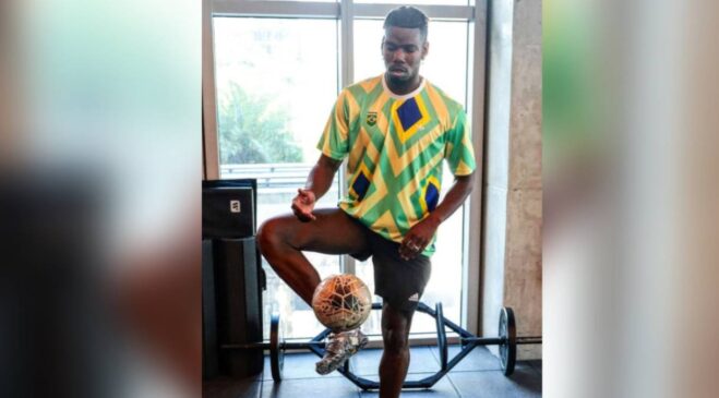 Paul Pogba já manifestou vontade em jogar com Depay