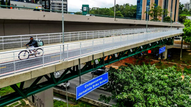 Ciclopassarela inaugurada entre Pinheiros e o Butantã