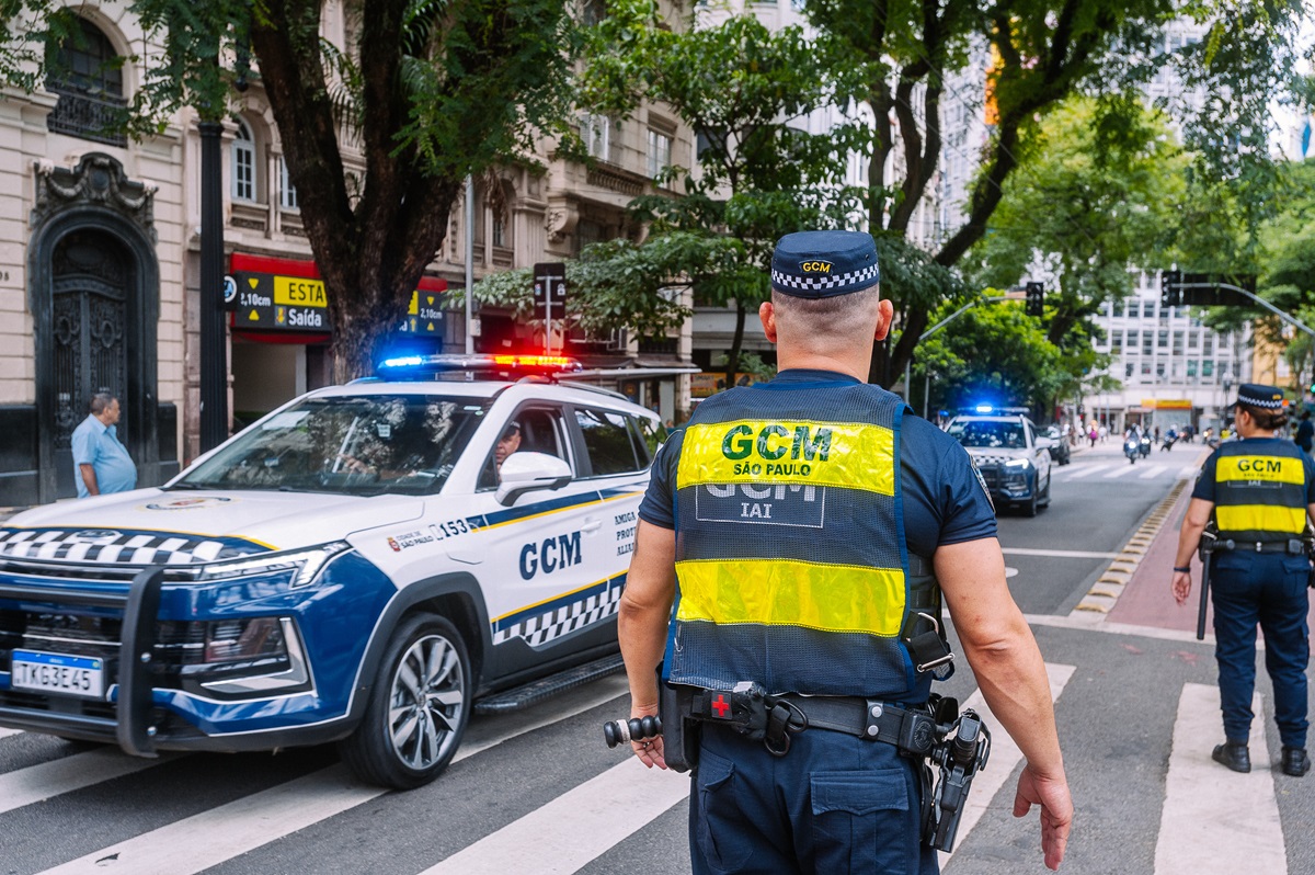Homem foi preso em flagrante e encaminhado à delegacia pela Guarda Civil Municipal