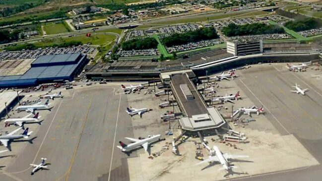 Aeroporto de Guarulhos deve retomar uso das duas pistas após obras