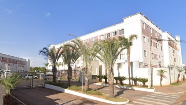 Apartamento de 100 m² vai a leilão em Marília