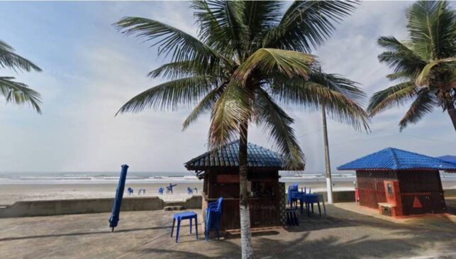 Uma praia também pode ser classificada como imprópria se houver presença de óleo devido a derramamentos de petróleo, ocorrência de maré vermelha, etc